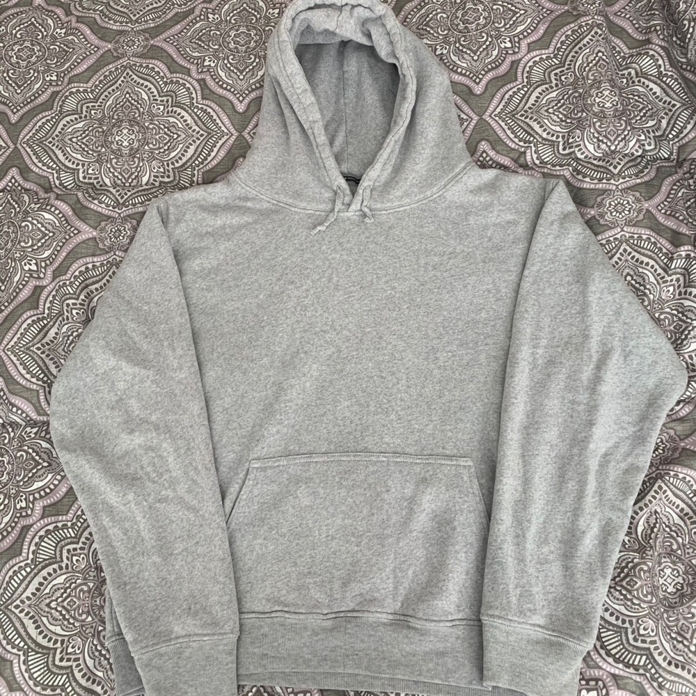 Brandy Melville sweater